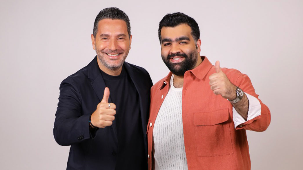 عبد العزيز النصار يستعيد أجواء المسرح في "كاربول كاريوكي"